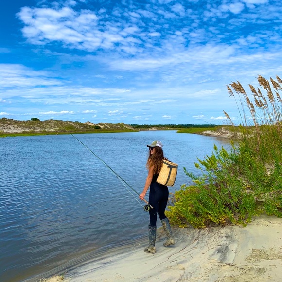 Meet your Posher, Emily - Picture 2 of 3